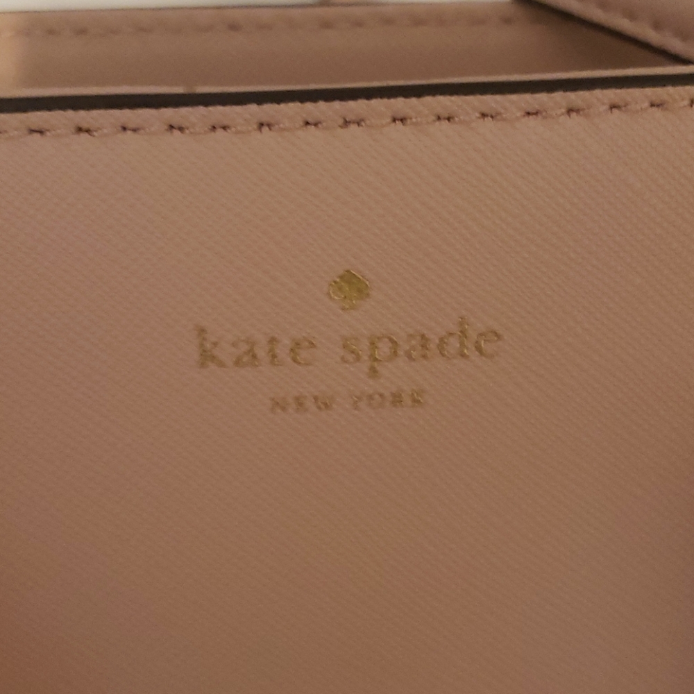 Kate Spade Small Laurel Way Jewelry Warm Vellum - Picture 5 of 15